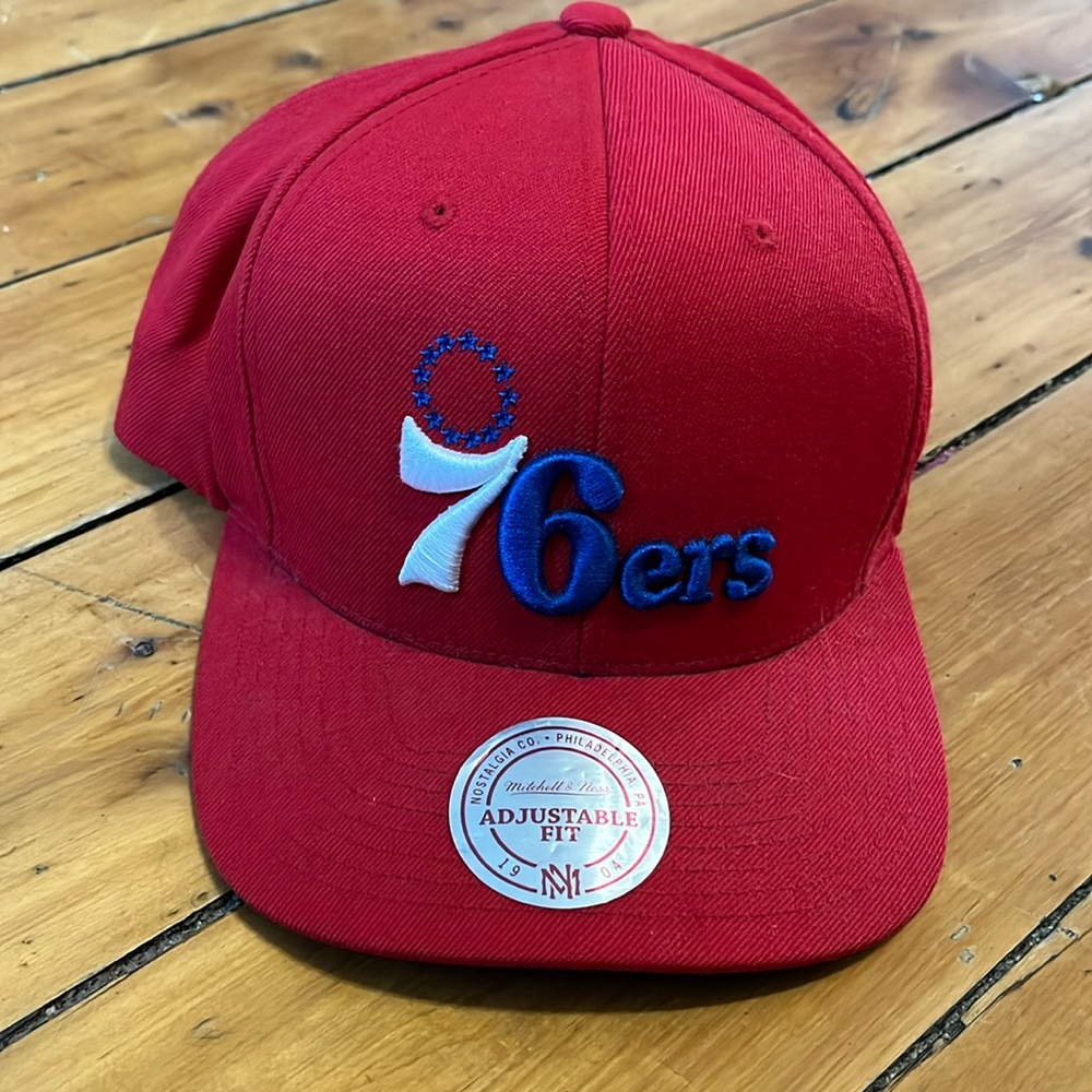 Mitchell & Ness Philadelphia 76ers Snapback Hat Red NBA Cap Hardwood Classic